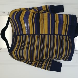 Women's sweater